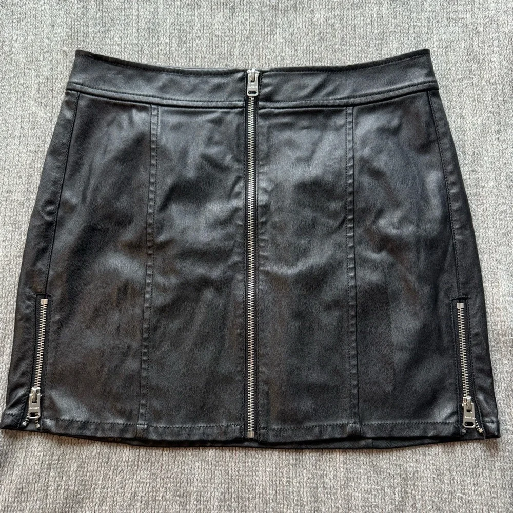 Express Black Mini Vegan Leather Skirt with Zipper Accents
